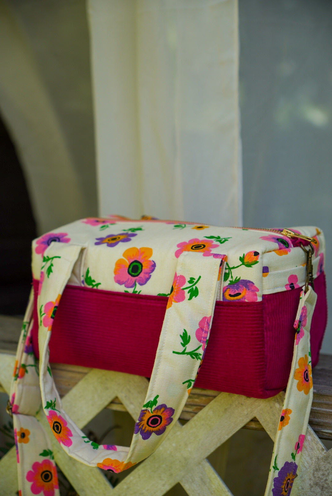 •The Daisy Delight Duffel•